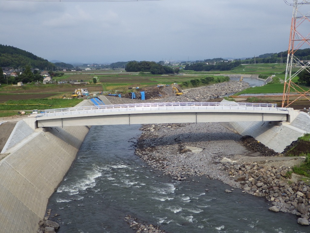 外牧大林線（代官橋）防災・安全交付金（橋梁上部工）工事